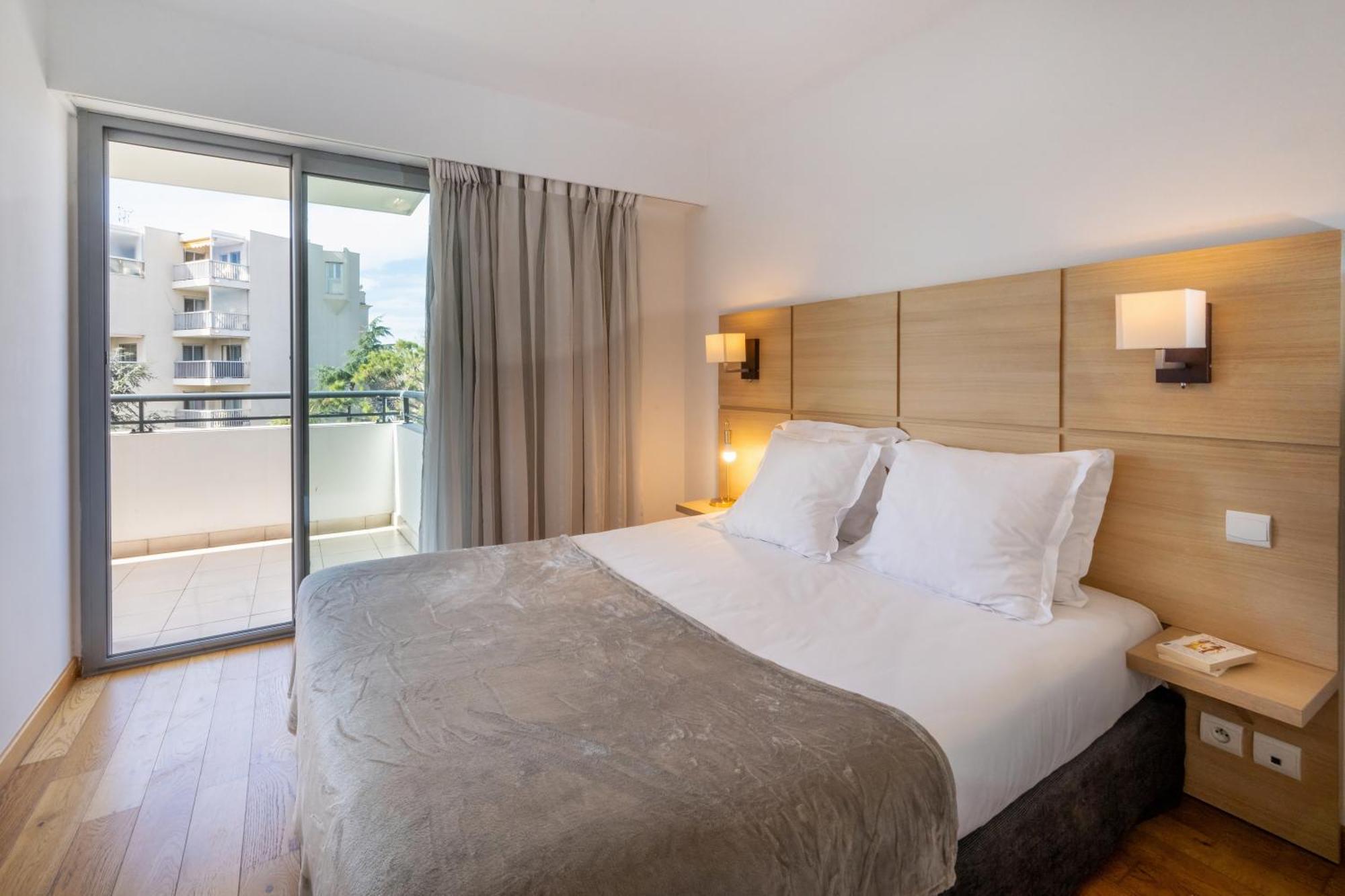 Nemea Appart Hotel Le Lido Cagnes Sur Mer Luaran gambar