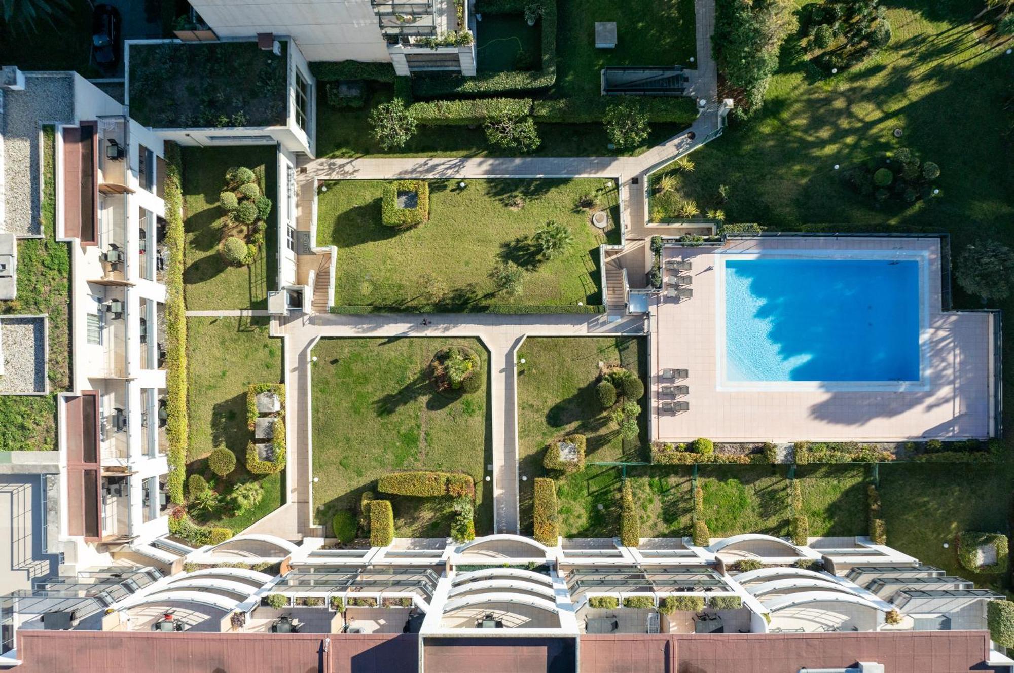 Nemea Appart Hotel Le Lido Cagnes Sur Mer Luaran gambar